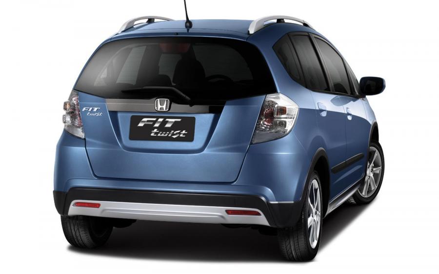  Honda Fit Twist GT 2012 года  (фото 14 из 18)